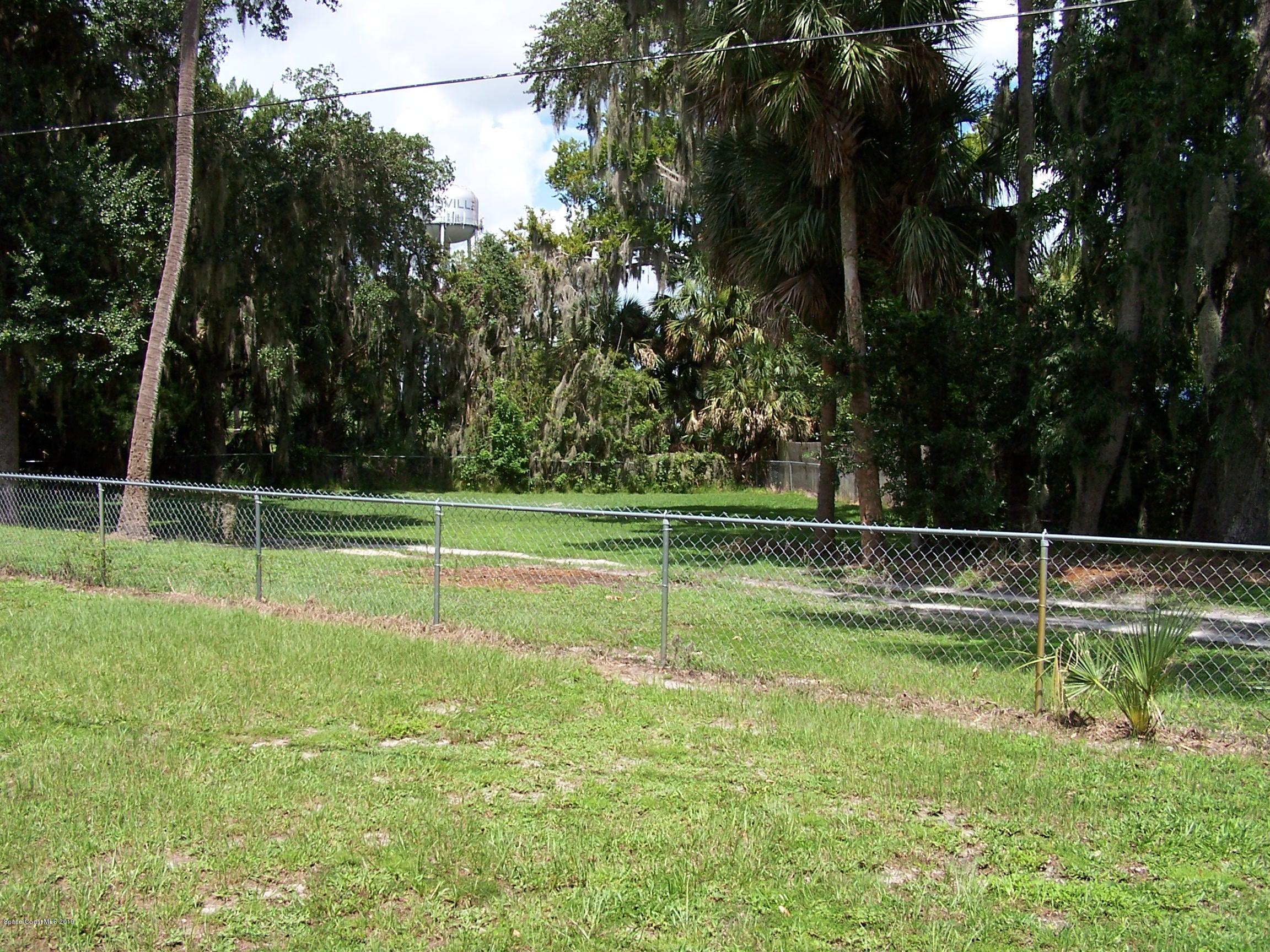710 Rock Pit Road Titusville, FL 32780 - Photo 4 of 22 710 Rock Pit 004