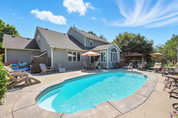 $475,000 | 8213 Becketts Ridge Lane, Fort Wayne, IN 46825