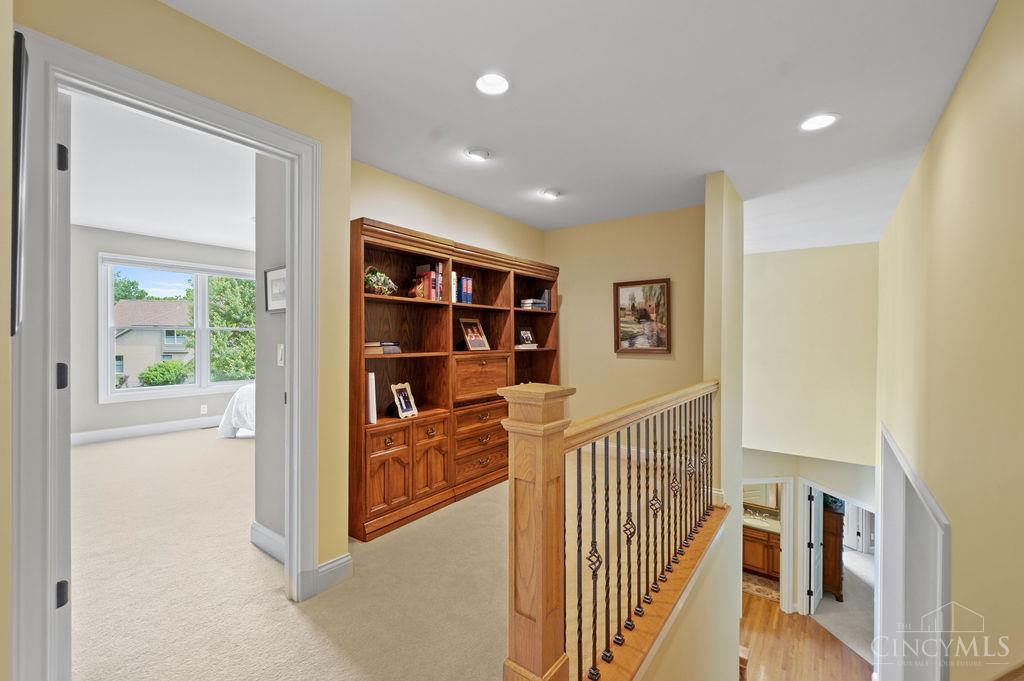 1643 Hawk Ridge Drive Maineville, OH 45039 - Photo 39 of 61 Gallery Image 39