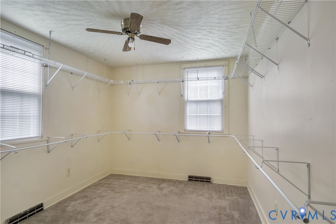 228 Oaktree Road Williamsburg, VA 23188 - Photo 22 of 39 Gallery Image 22