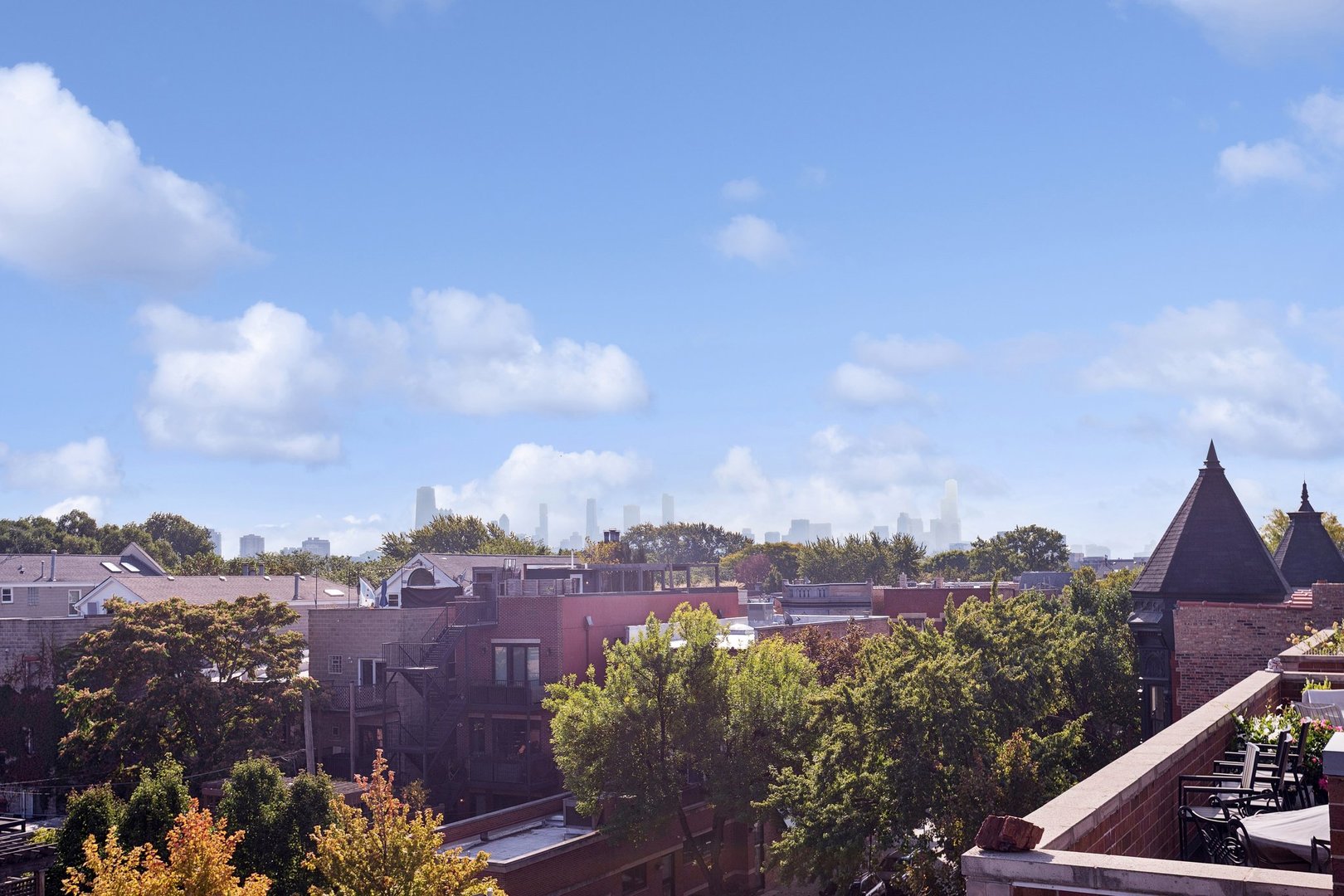 2622 North Racine Avenue, Unit 3 Chicago, IL 60614 - Photo 23 of 28 a view of a city