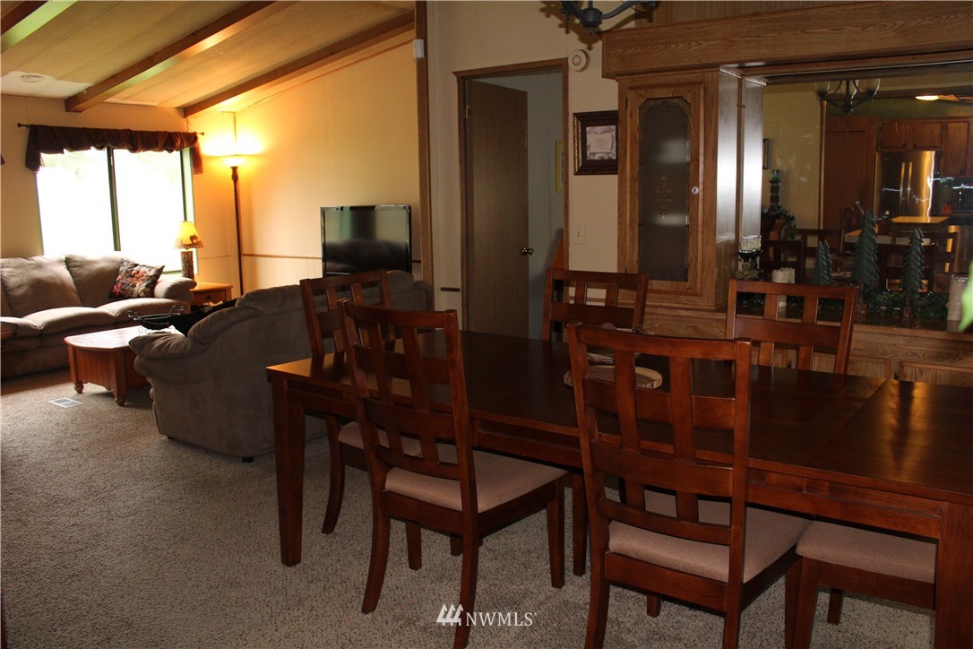 273 Short Road Morton, WA 98356 - Photo 3 of 24 Gallery Image 3