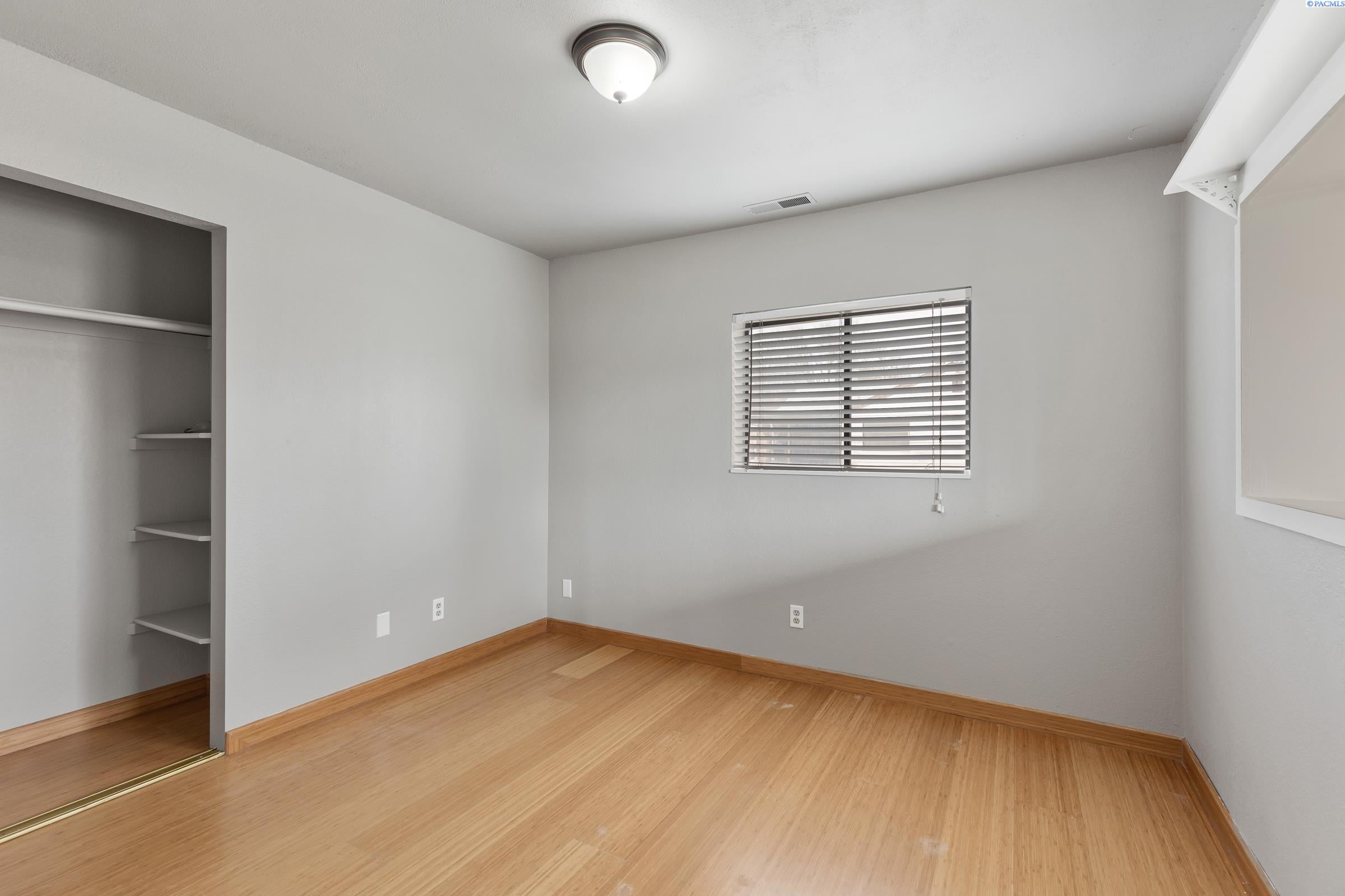 70203 Ridge Road West Richland, WA 99353 - Photo 19 of 30 Gallery Image 19
