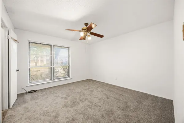 $2,000 | 438 Arborview Drive, Garland, TX 75043