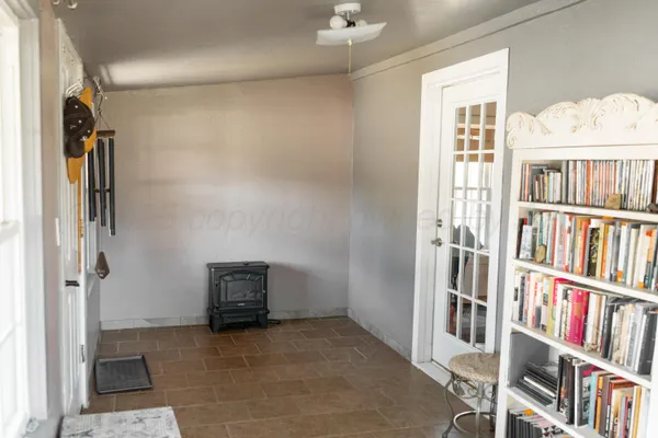 $98,000 | 205 South Main Street, Wheeler, TX 79096