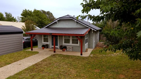 $98,000 | 205 South Main Street, Wheeler, TX 79096