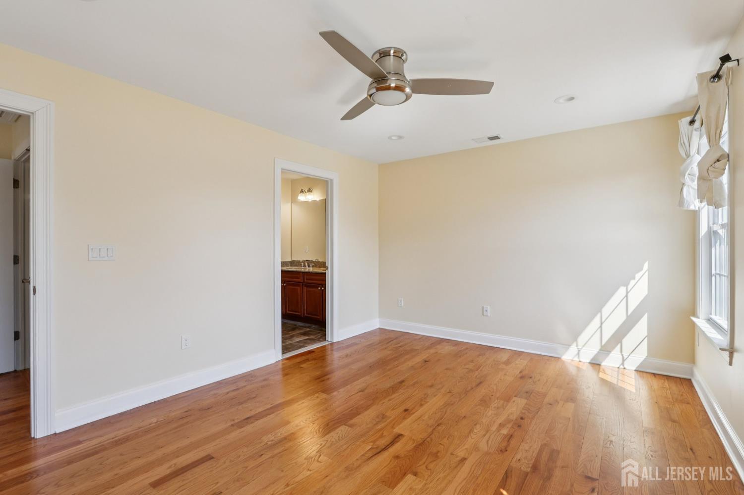 32 Cinder Road, Unit 3 Edison, NJ 08820 - Photo 32 of 39