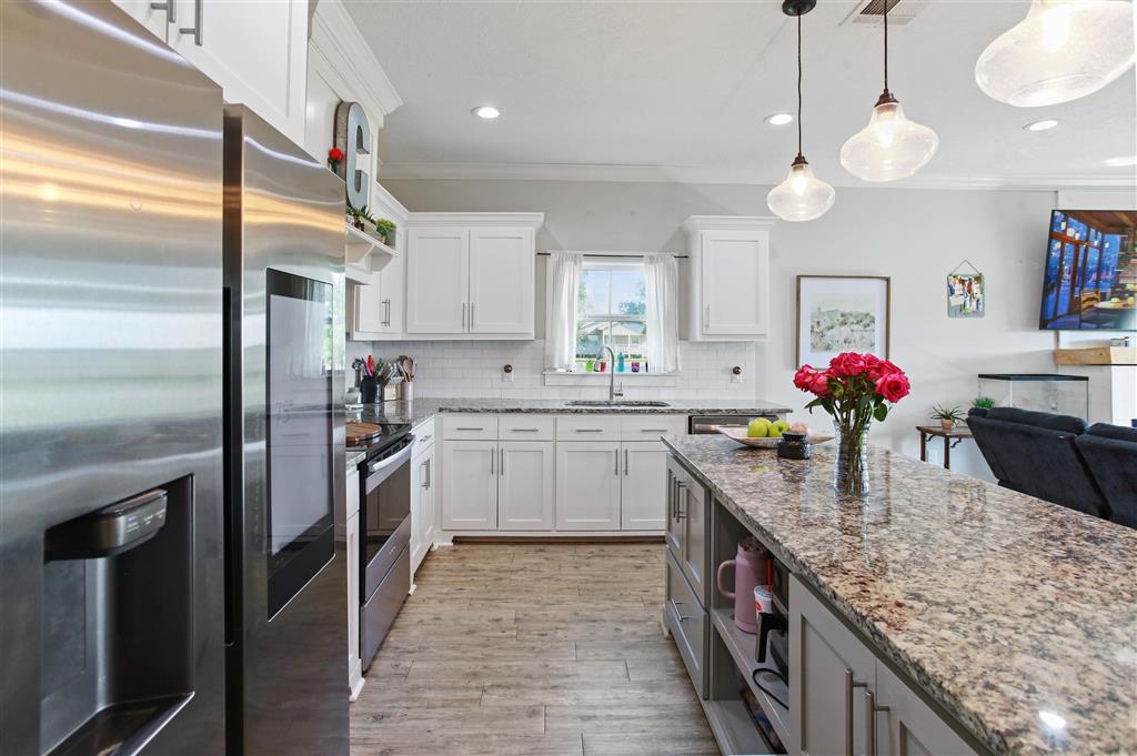 412 Derouen Street Welsh, LA 70591 - Photo 6 of 15