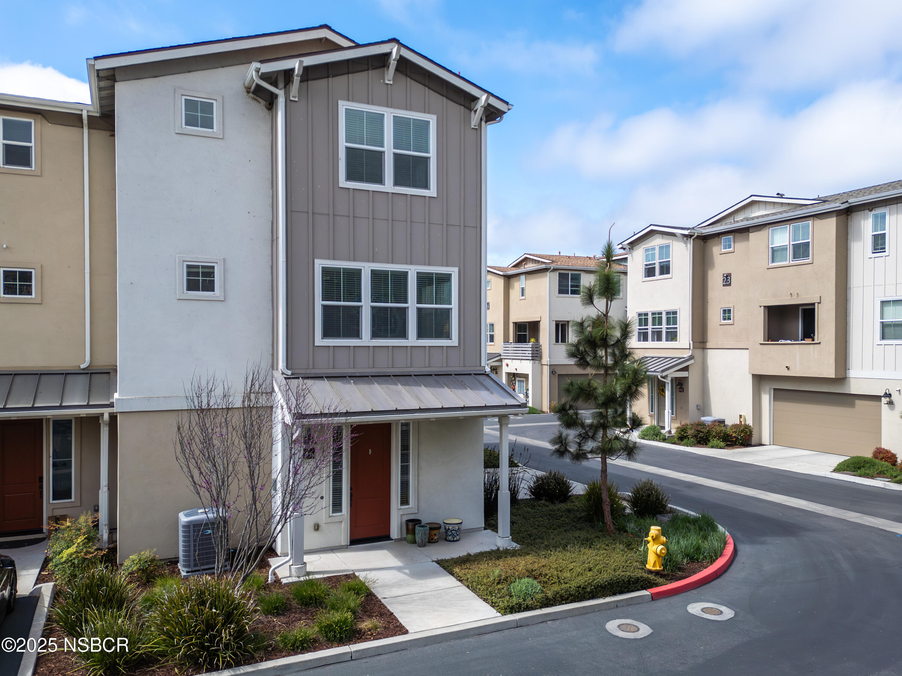 246 Robles Way Buellton, CA 93427 - Photo 2 of 28 246-robles-way-buellton-ca4