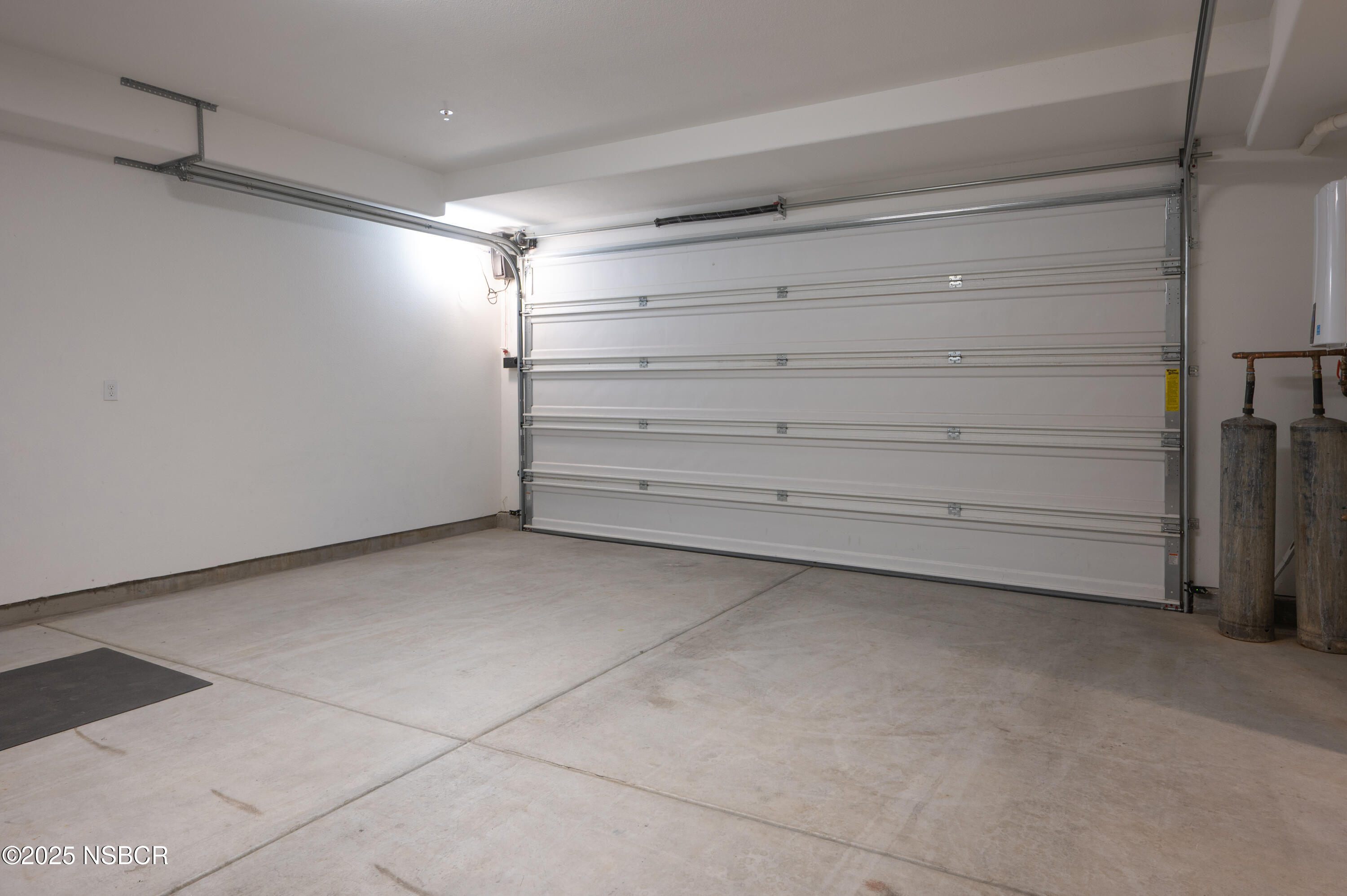 246 Robles Way Buellton, CA 93427 - Photo 21 of 28 246-robles-way-buellton-ca23