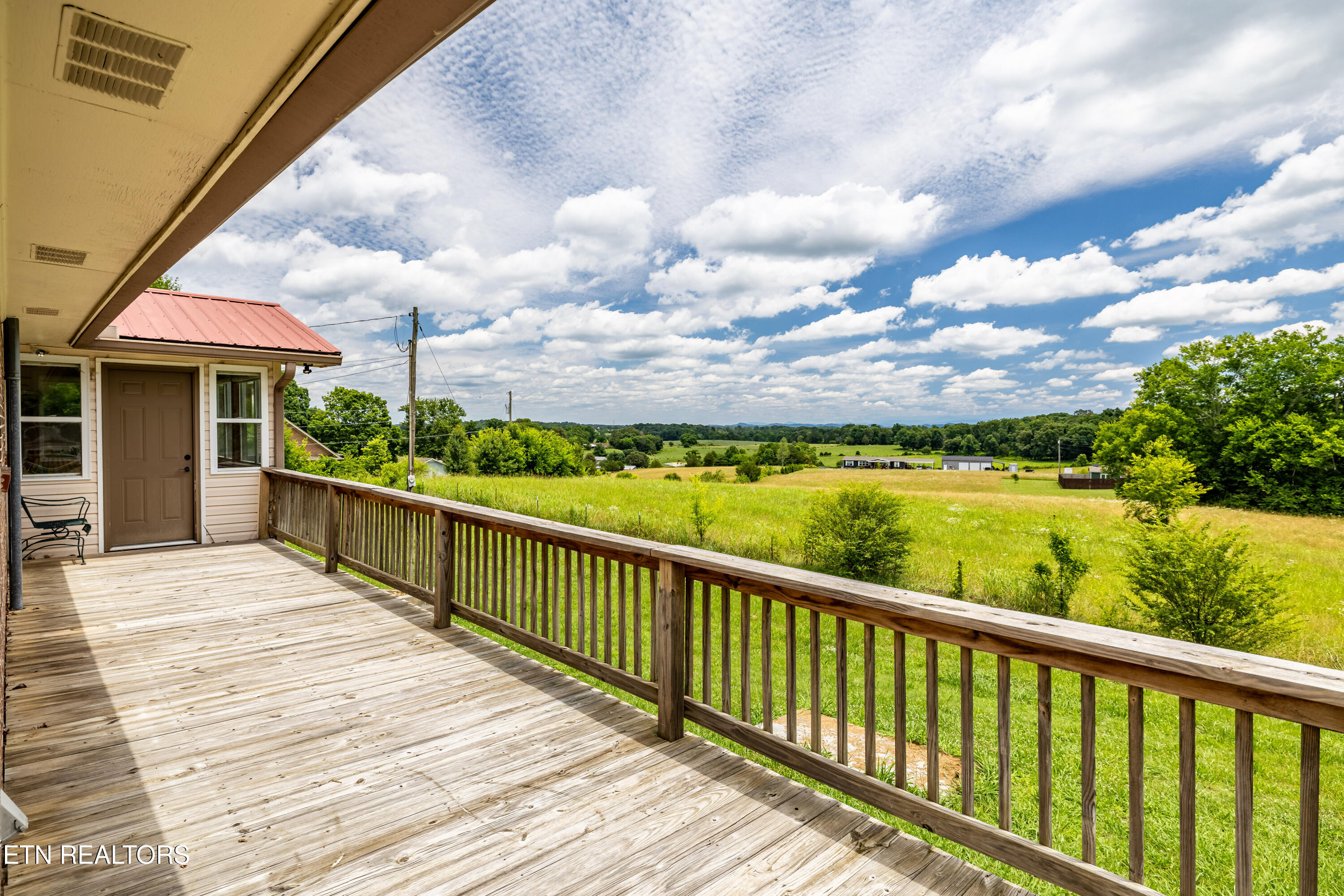 8055 Steekee Creek Road Loudon, TN 37774 - Photo 12 of 60 8055SteekeeCreekRd-13