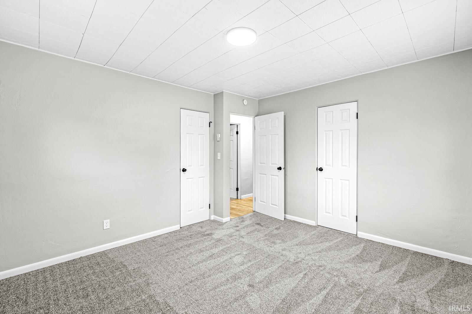 15923 Ireland Road Mishawaka, IN 46544 - Photo 20 of 36 Gallery Image 20