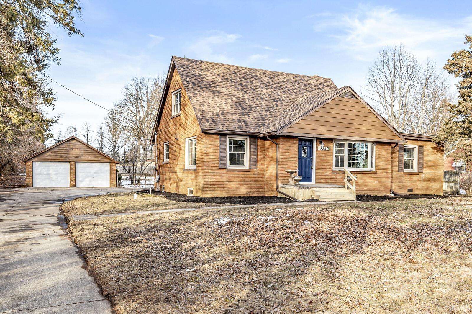 15923 Ireland Road Mishawaka, IN 46544 - Photo 4 of 36 Gallery Image 4