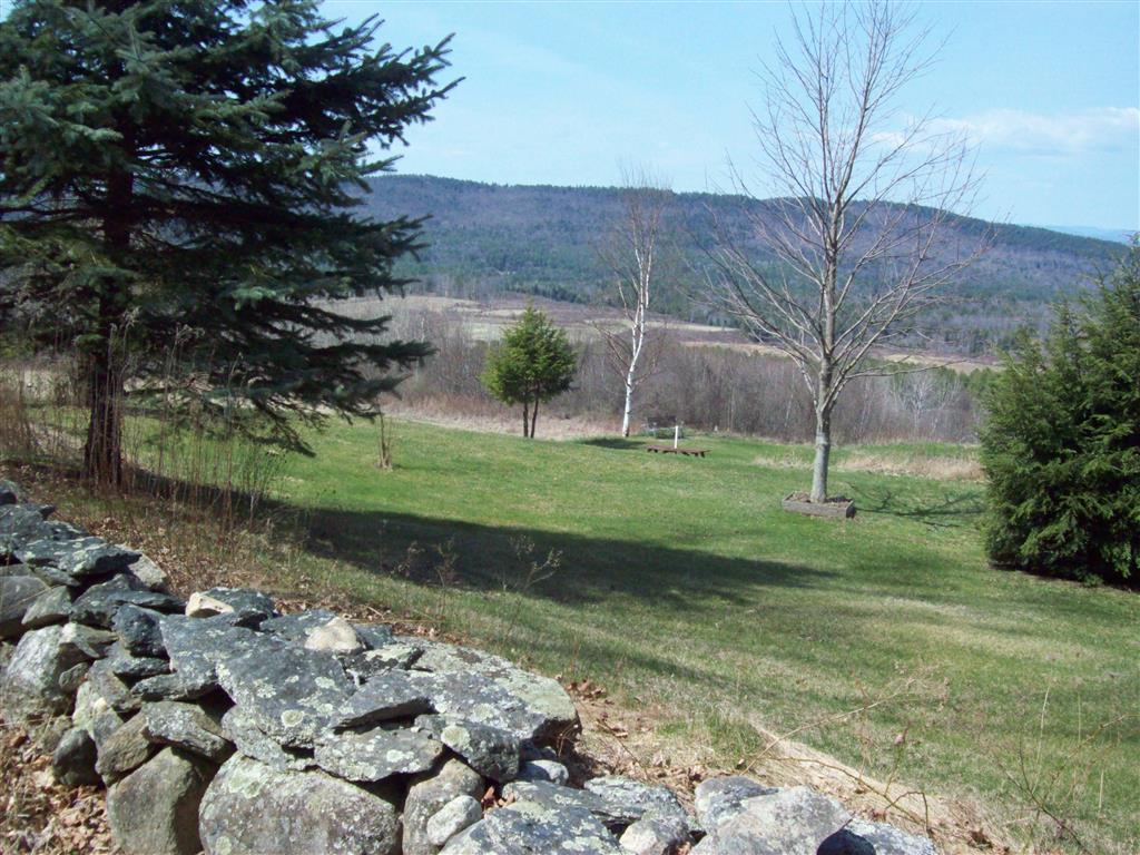 124 Straw Hill Road Claremont, NH 03743 - Photo 26 of 29 Gallery Image 26