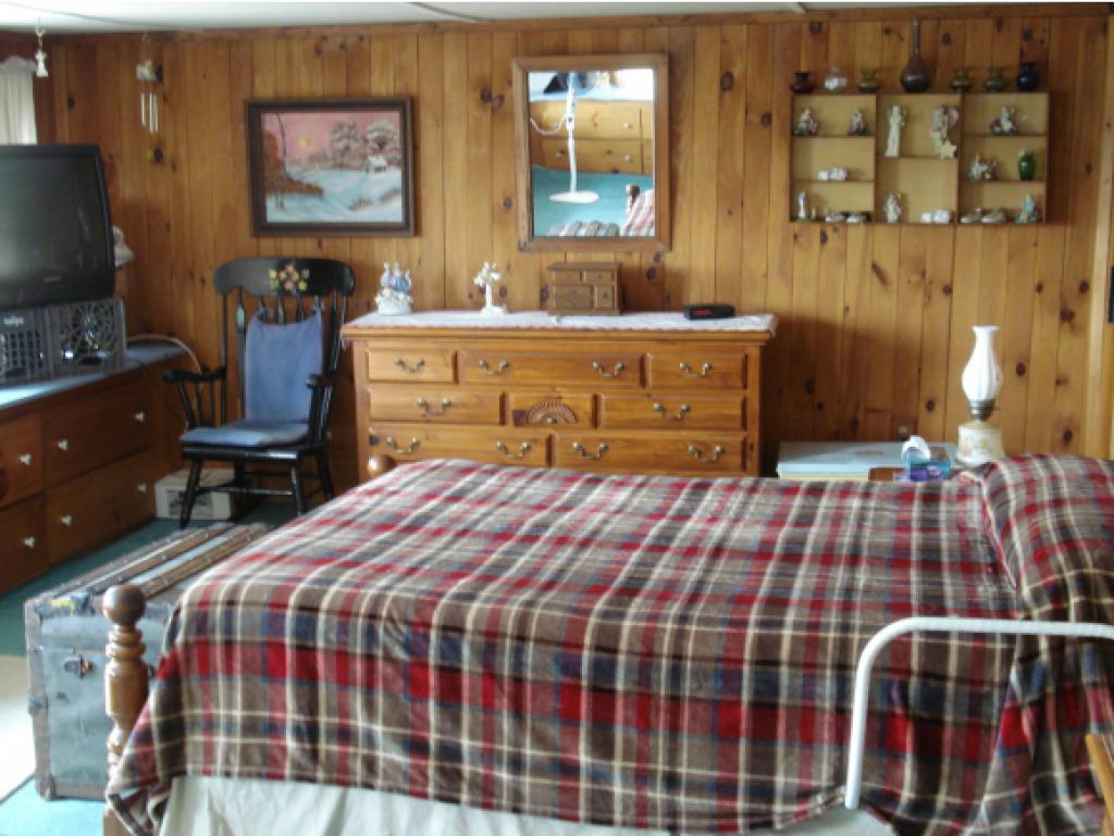 124 Straw Hill Road Claremont, NH 03743 - Photo 9 of 29 Gallery Image 9