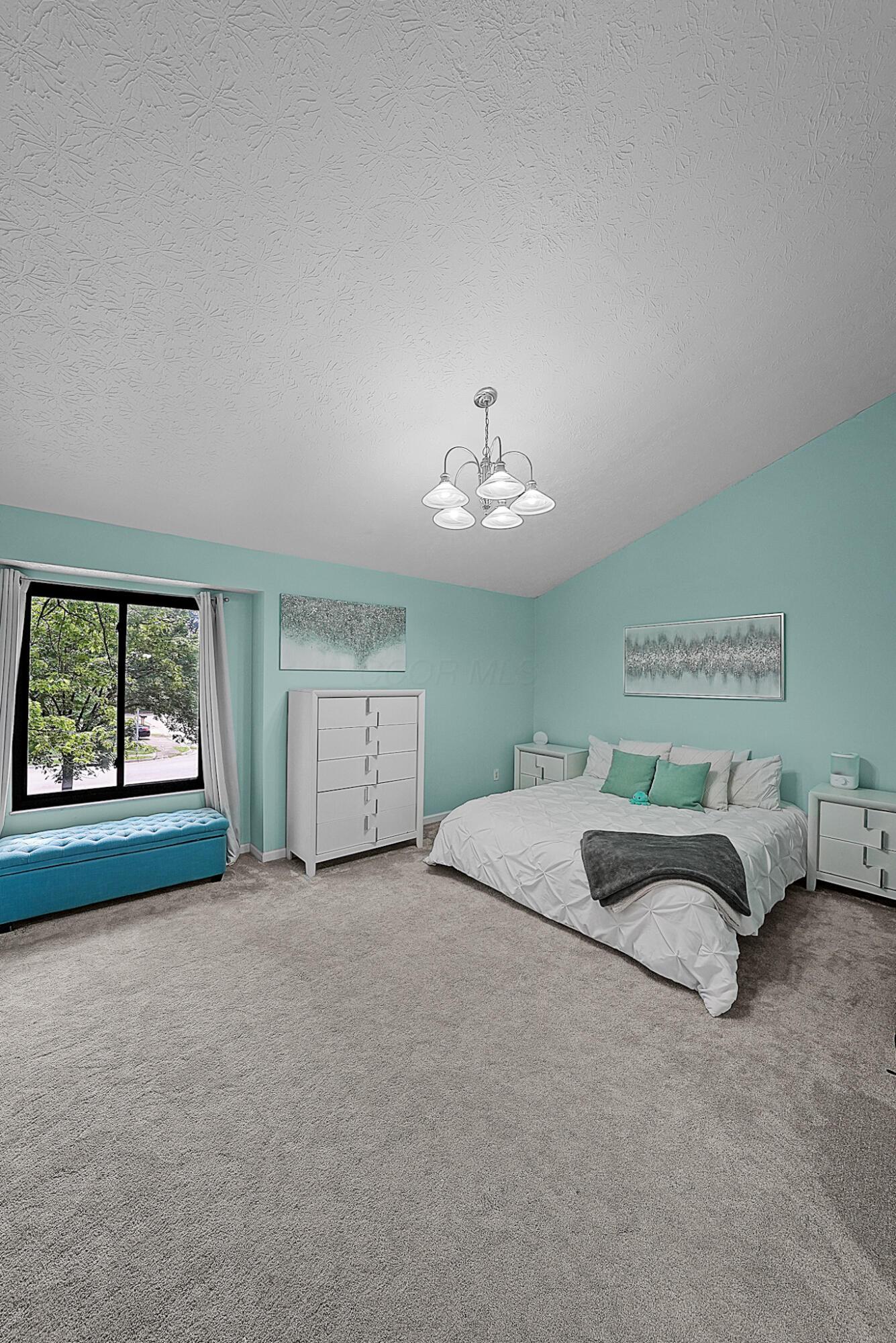 3754 Canon Ridge Place Columbus, OH 43230 - Photo 13 of 30 Master bedroom with vaulted ceilings