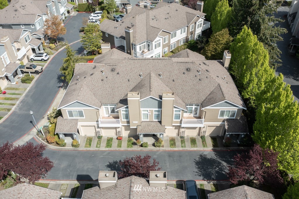 556 Anacortes Court Northeast, Unit 105 Renton, WA 98059 - Photo 26 of 28 Gallery Image 26