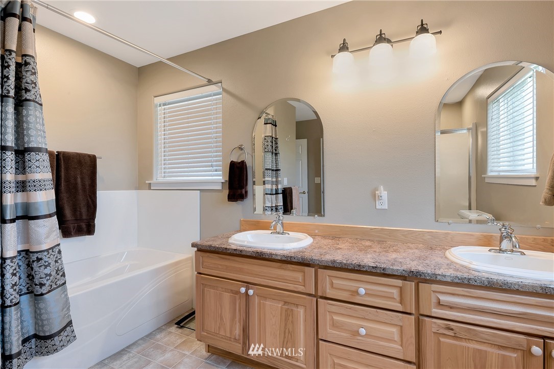 5592 Salish Road Blaine, WA 98230 - Photo 12 of 24 Gallery Image 12