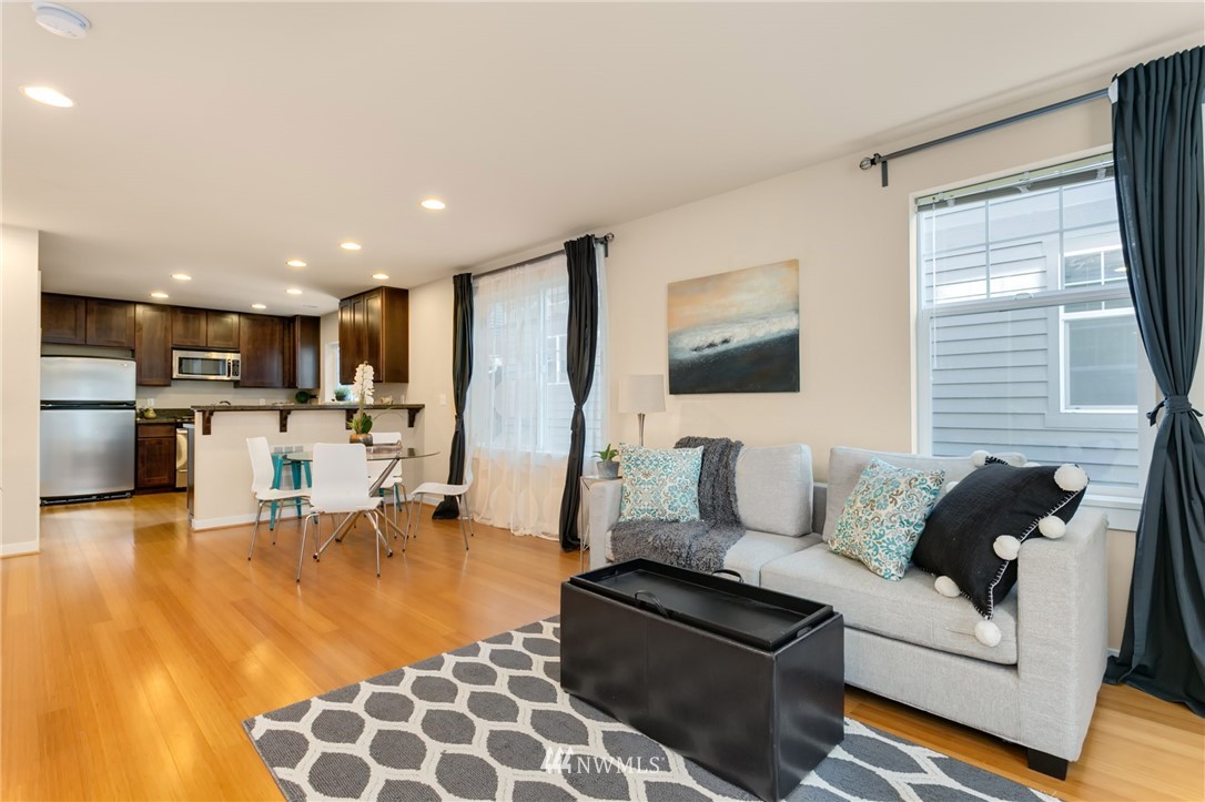 935 North 97th Street, Unit A Seattle, WA 98103 - Photo 4 of 17 Gallery Image 4