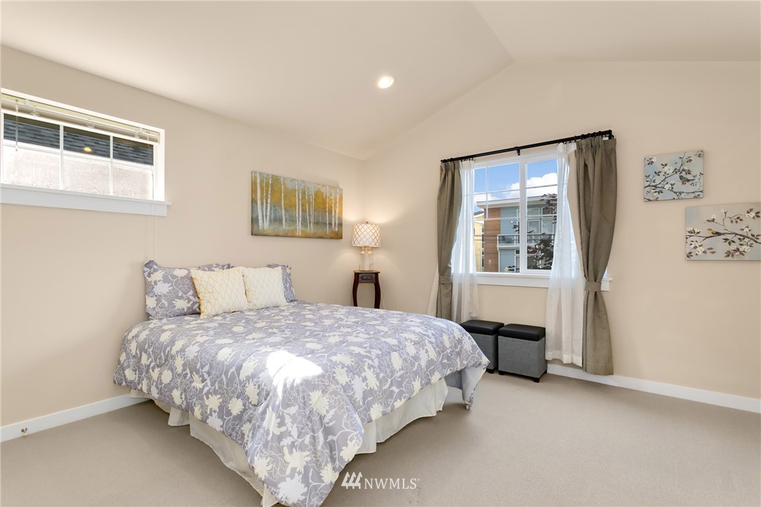 935 North 97th Street, Unit A Seattle, WA 98103 - Photo 10 of 17 Gallery Image 10