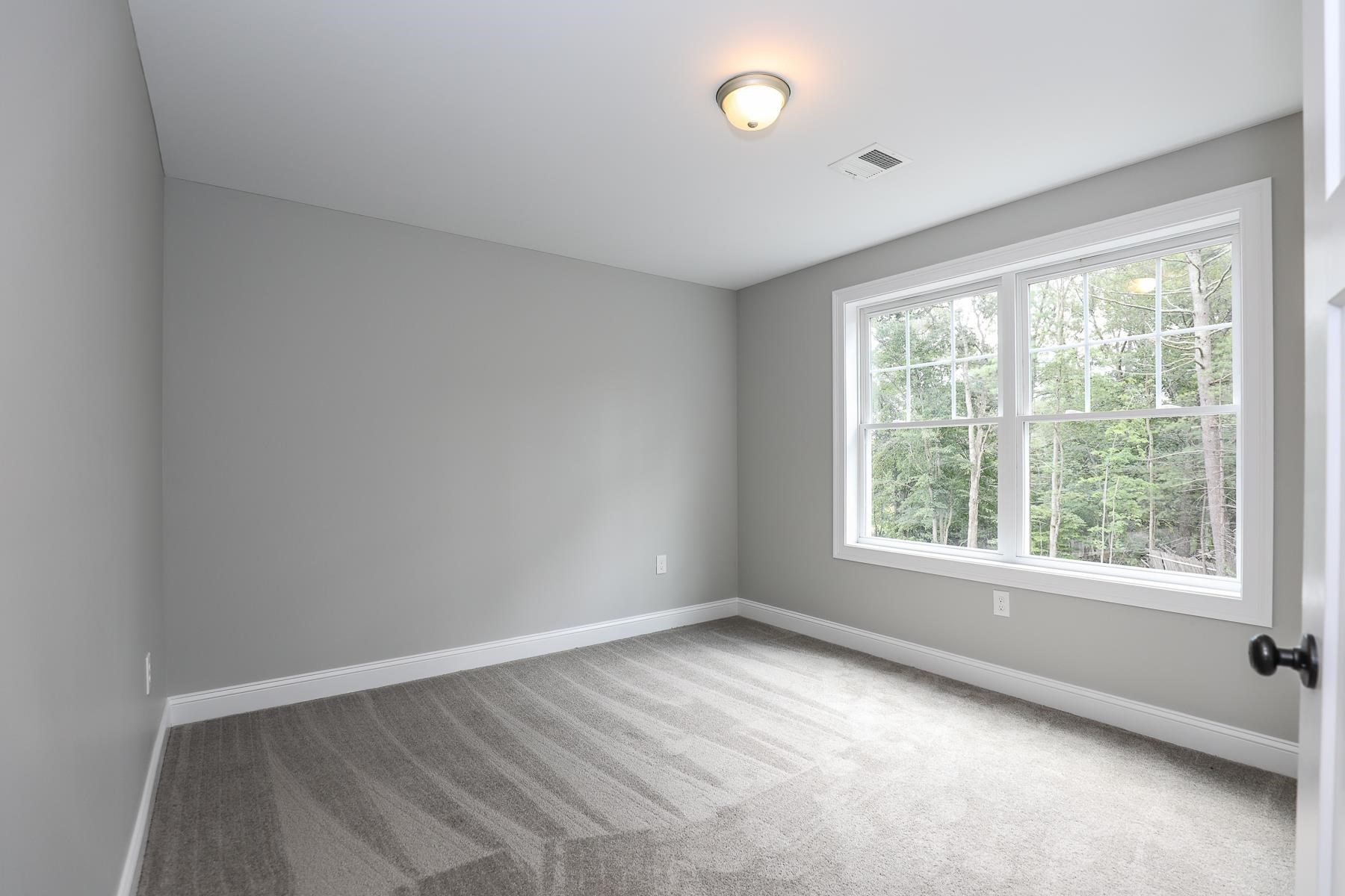 82 B Prescott Road Raymond, NH 03077 - Photo 20 of 37