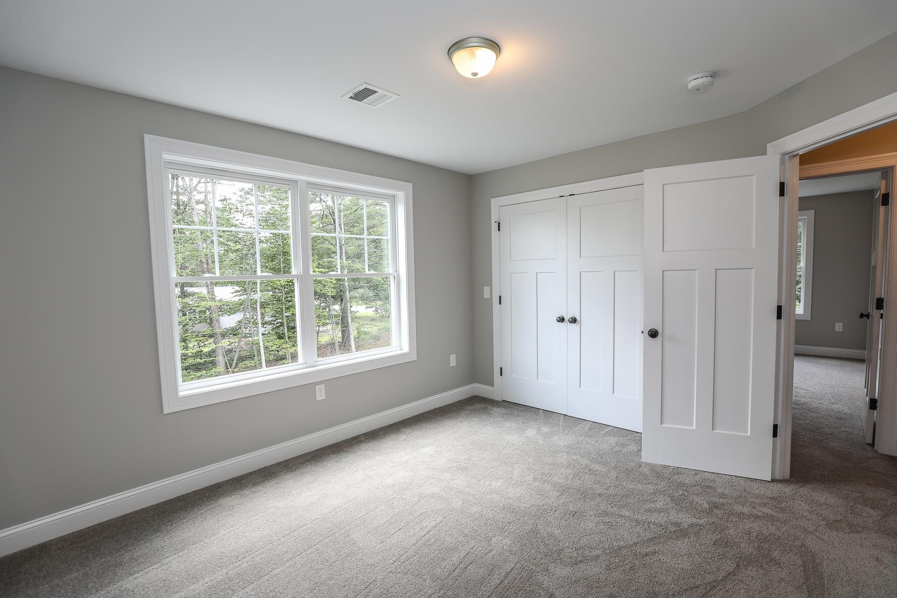 82 B Prescott Road Raymond, NH 03077 - Photo 21 of 37
