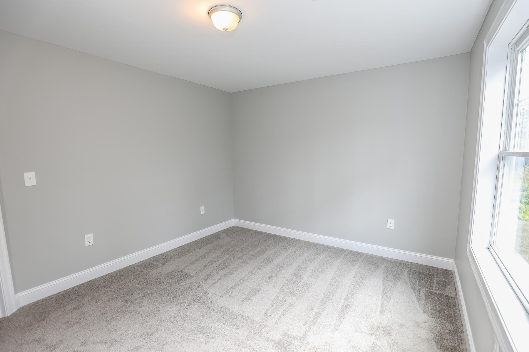 82 B Prescott Road Raymond, NH 03077 - Photo 26 of 37