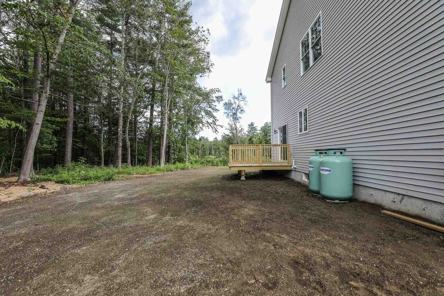 82 B Prescott Road Raymond, NH 03077 - Photo 32 of 37