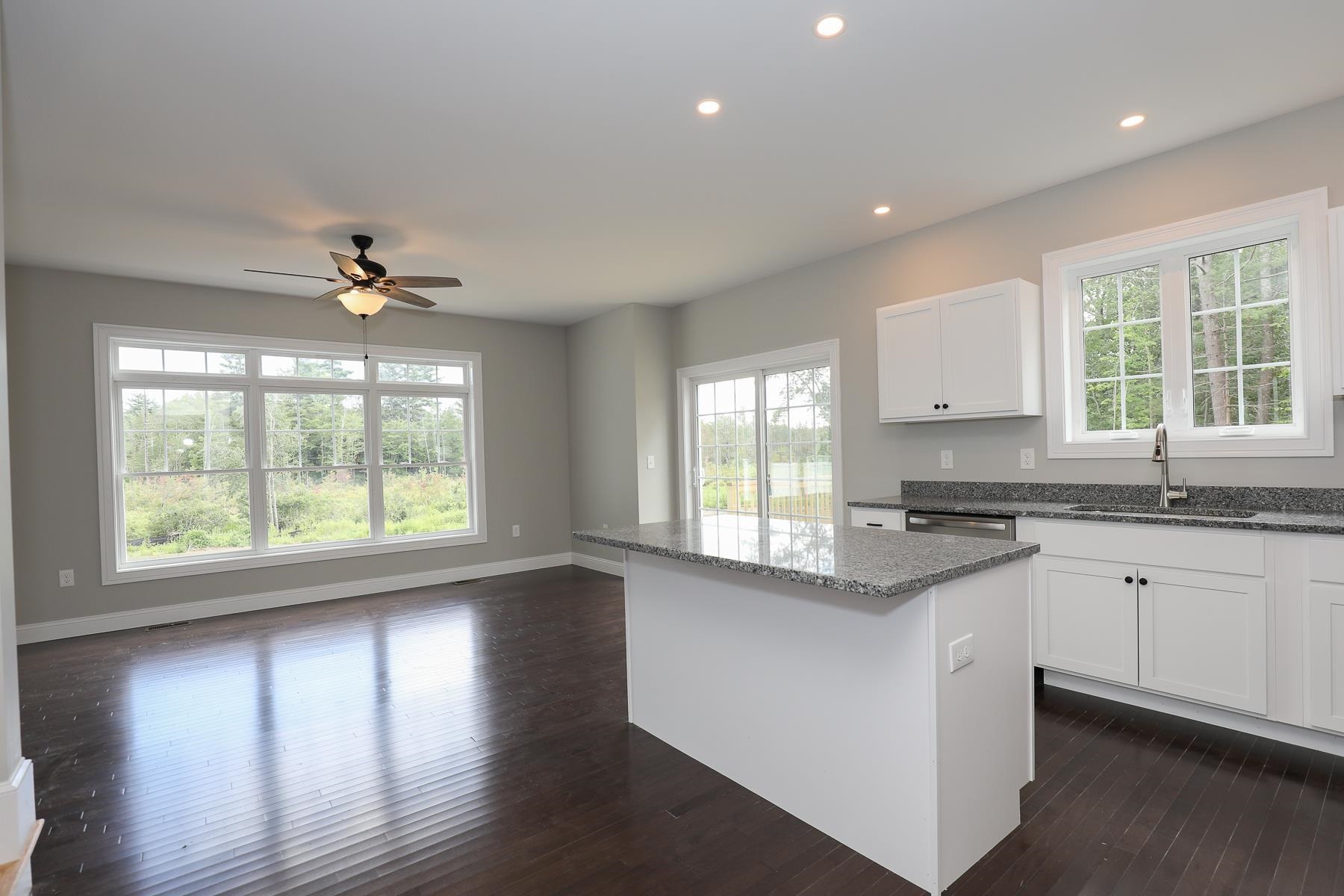 82 B Prescott Road Raymond, NH 03077 - Photo 7 of 37