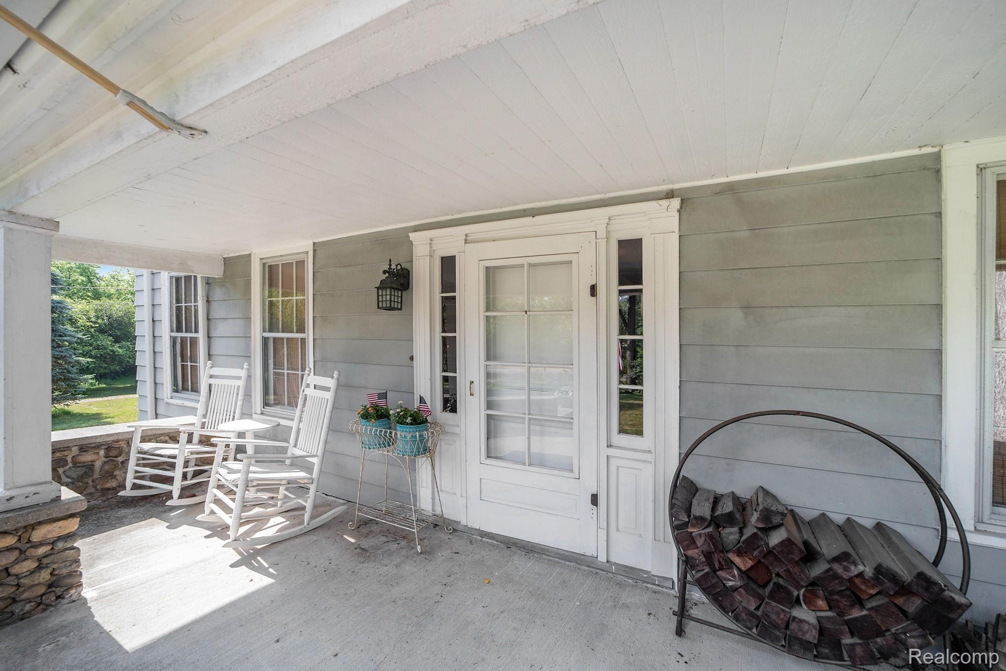 25331 West 13 Mile Road Franklin, MI 48025 - Photo 8 of 48 4.jpg