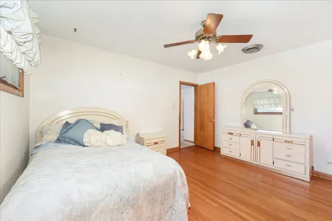 $399,900 | 418 East End Avenue, Hillside, IL 60162