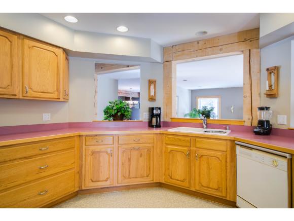 341 Irish Settlement Road Underhill, VT 05489 - Photo 4 of 36 Gallery Image 4