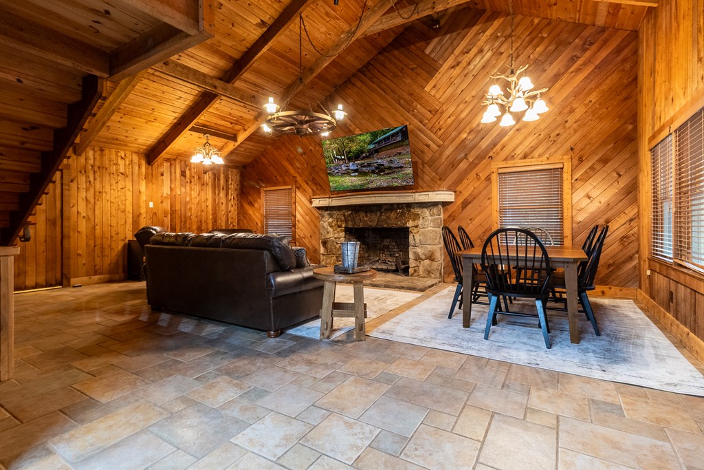 131 Ralph Hickey Road Chatsworth, GA 30705 - Photo 7 of 46