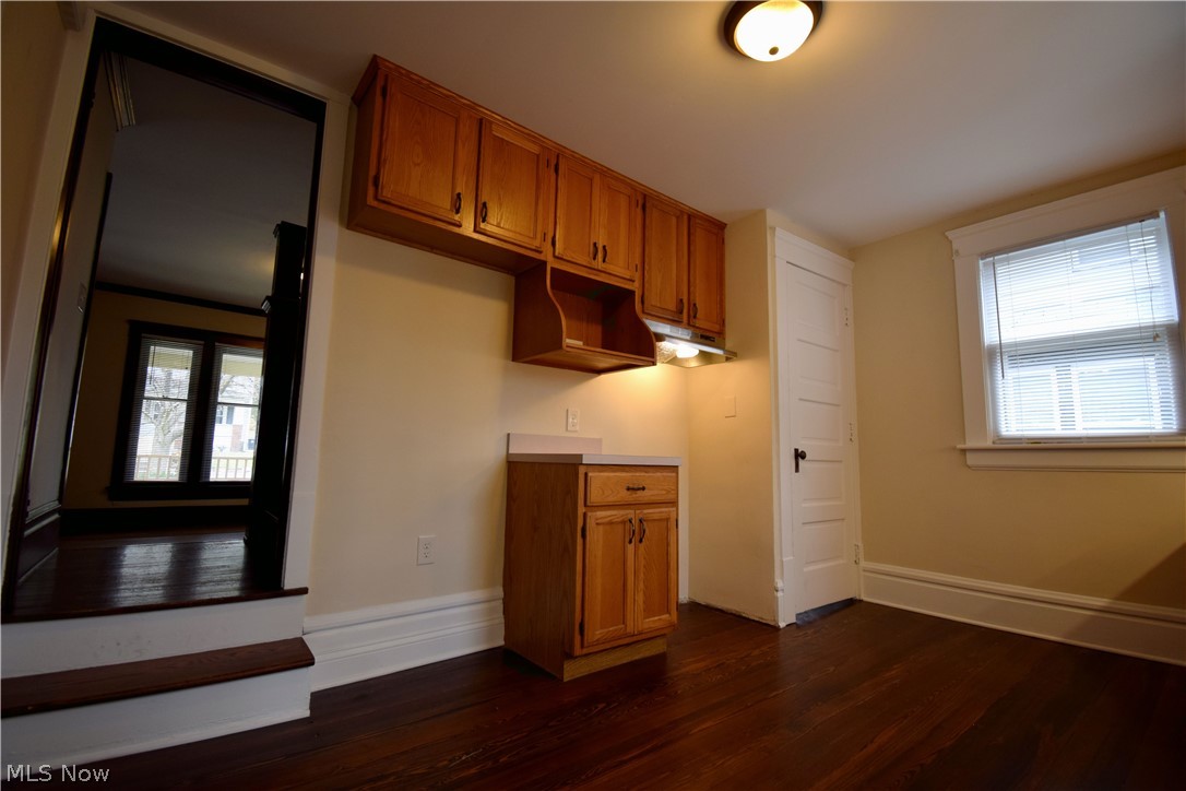 199 Rhodes Avenue Akron, OH 44302 - Photo 5 of 31 Gallery Image 5