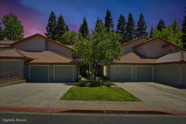 $299,999 | 7330 Stratford Place, Unit 708, Sacramento, CA 95842
