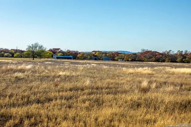 $1,790,000 | 46 Fm 1621, Comfort, TX 78013