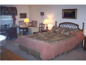 216 Cannongate III Road Nashua, NH 03063 - Photo 5 of 5 Gallery Image 5