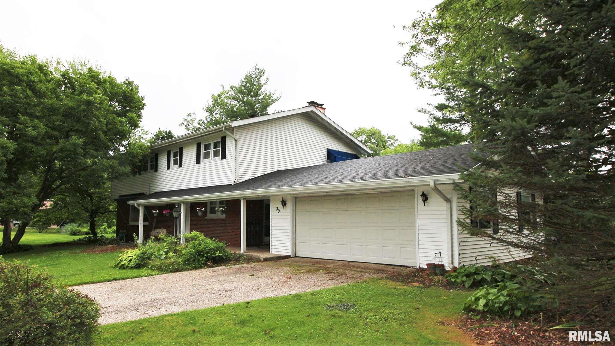 30 White Birch Road Springfield, IL 62712 - Photo 3 of 46