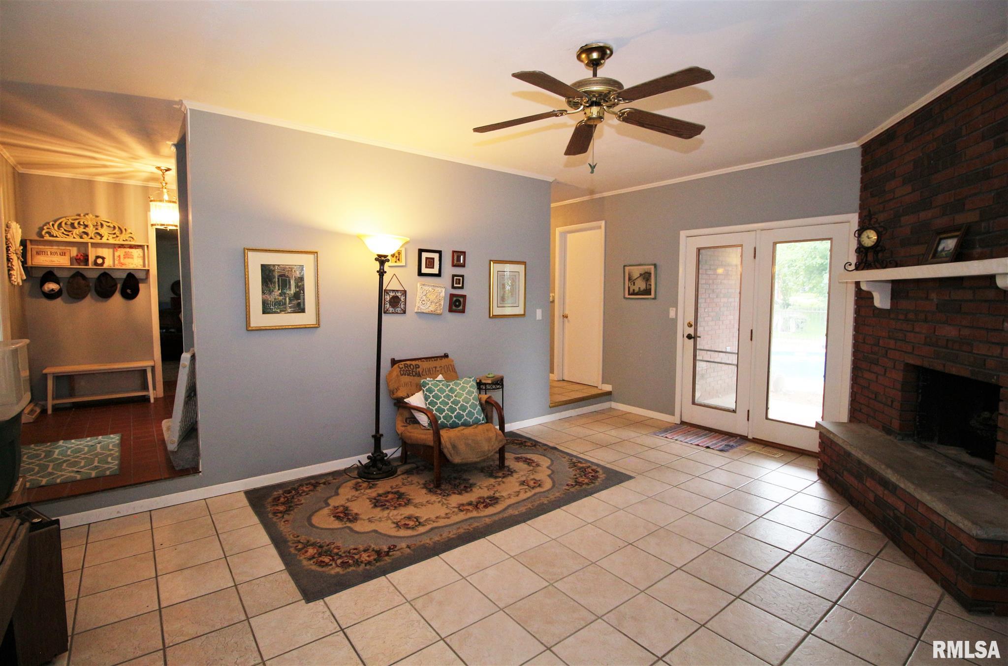 30 White Birch Road Springfield, IL 62712 - Photo 8 of 46
