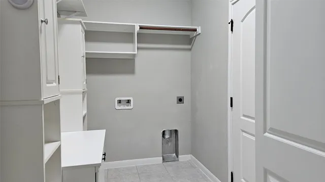 $545,000 | 124 South Kanaio Drive, Bastrop, TX 78602