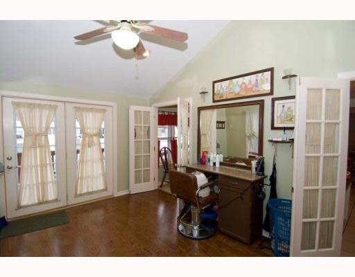 19575 Brick Road South Bend, IN 46637 - Photo 6 of 12 Gallery Image 6