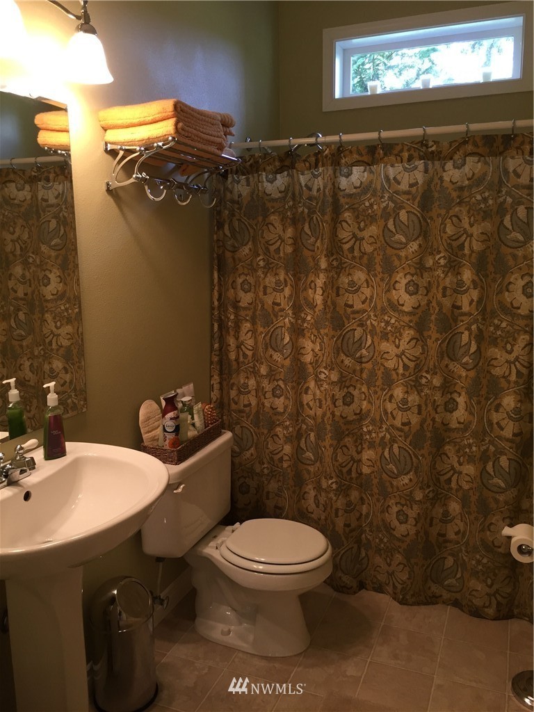 660 East Old Ranch Road Allyn, WA 98524 - Photo 14 of 20 Gallery Image 14
