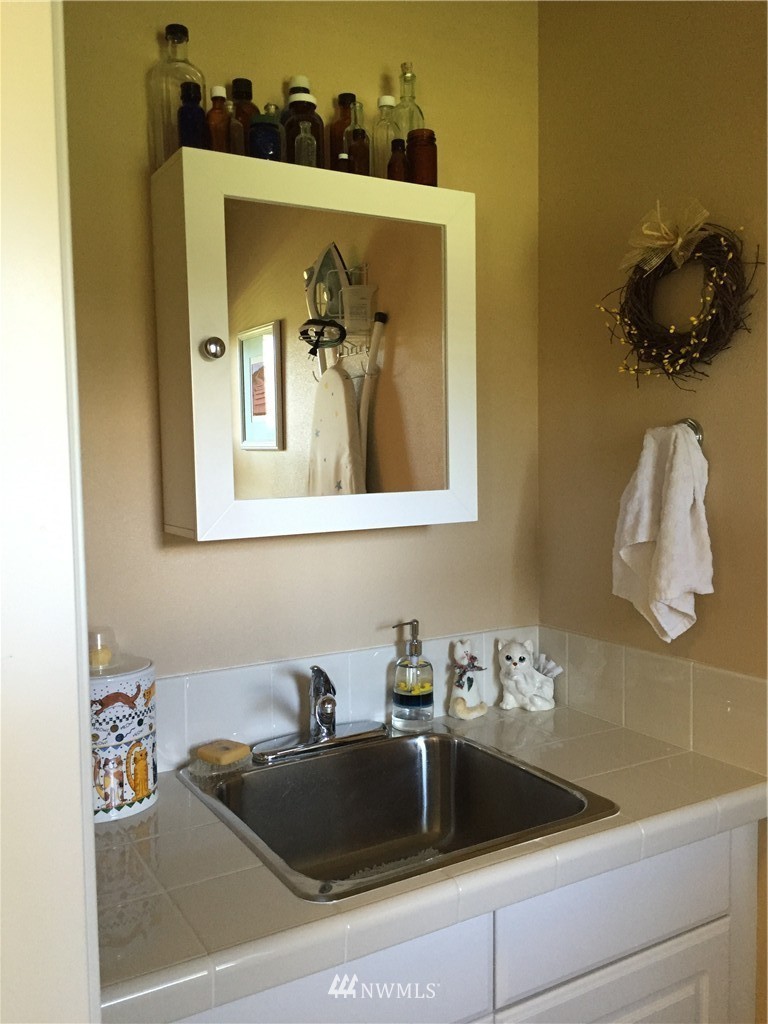 660 East Old Ranch Road Allyn, WA 98524 - Photo 18 of 20 Gallery Image 18