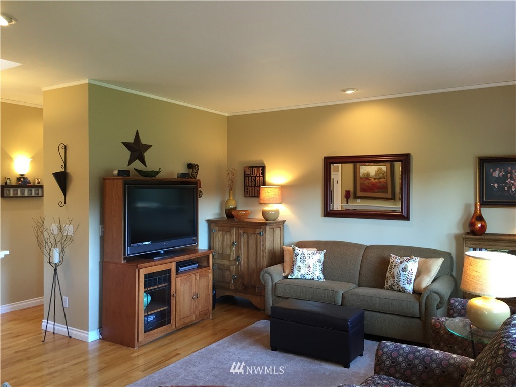 660 East Old Ranch Road Allyn, WA 98524 - Photo 6 of 20 Gallery Image 6