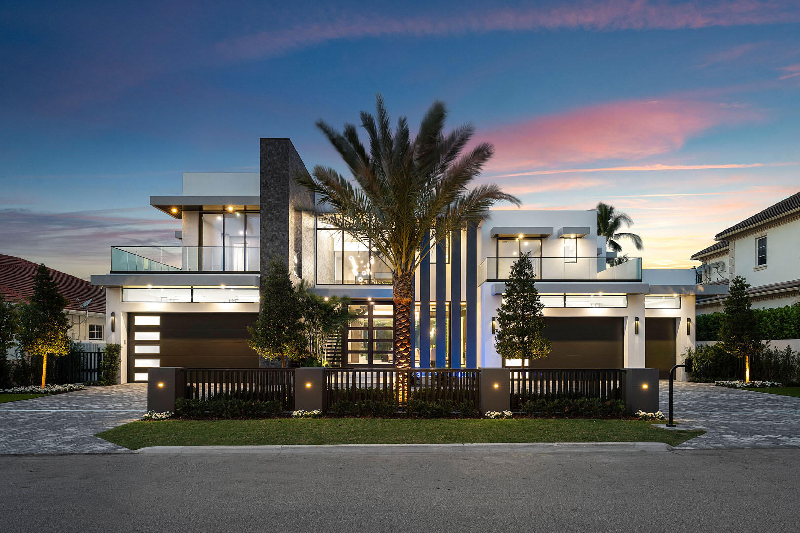 169 Coconut Palm Road Boca Raton, FL 33432 - Photo 59 of 83 169_Coconut_Palm_Road_Dusk_07