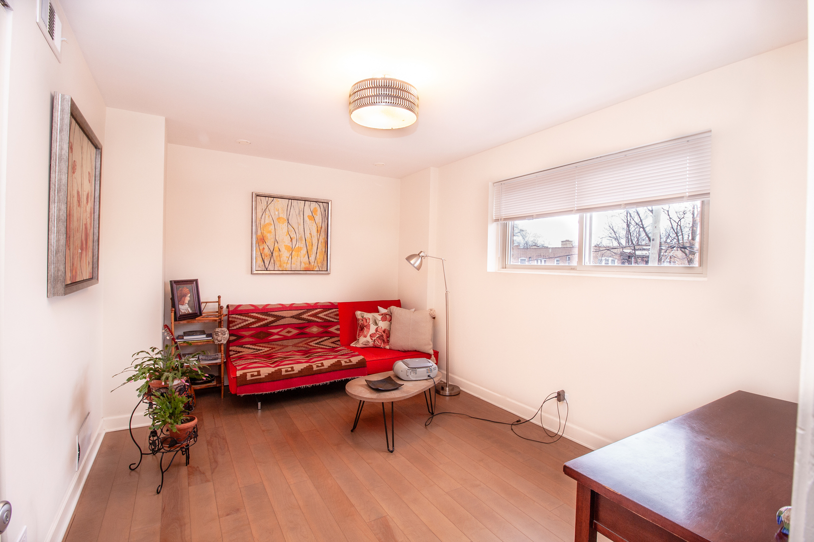 6959 North Ridge Boulevard, Unit 2E Chicago, IL 60645 - Photo 8 of 10 Gallery Image 8