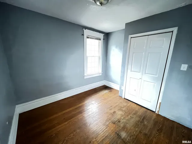 $99,900 | 1006 North Parkside Drive, Peoria, IL 61606