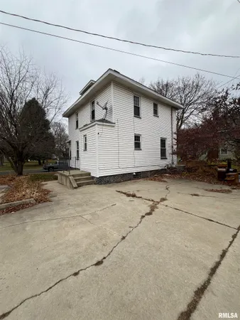 $80,000 | 1006 North Parkside Drive, Peoria, IL 61606