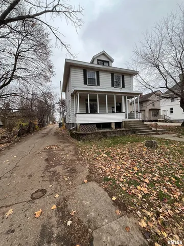 $99,900 | 1006 North Parkside Drive, Peoria, IL 61606