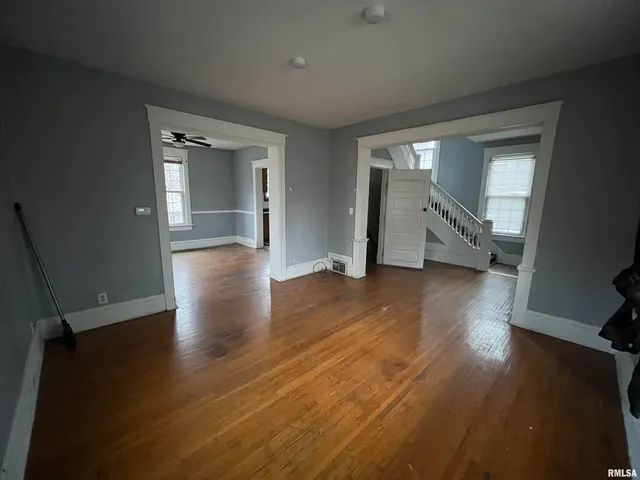 $99,900 | 1006 North Parkside Drive, Peoria, IL 61606